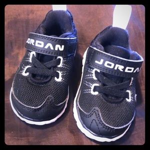 Toddler infant black Jordan shoes Size 3 C